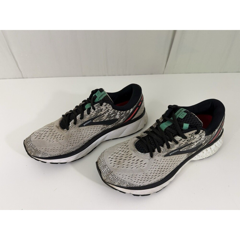 Brooks Womens Ghost 11 Running Shoes Sz 10.5 Athletic Sneakers Everyday Trainer